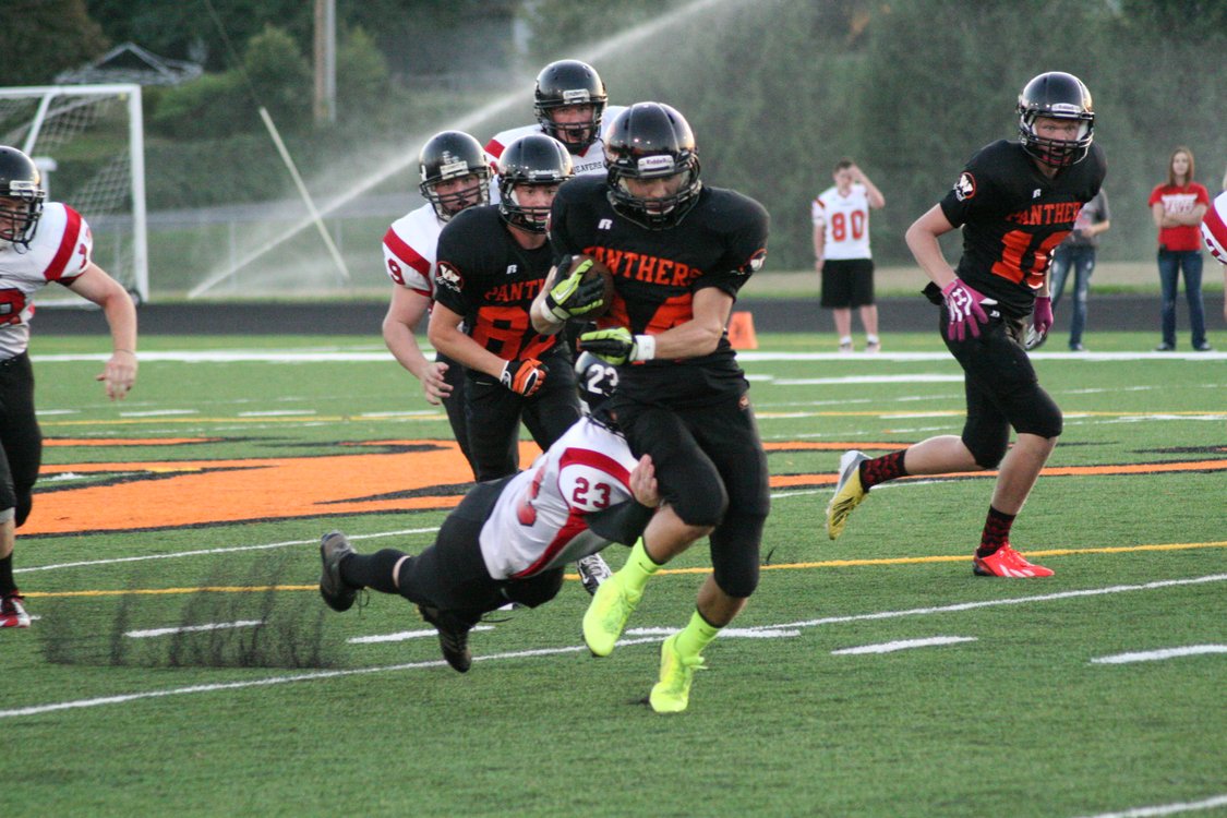 Bobby Jacobs eclipsed the 100-yard rushing mark and scored a touchdown for Washougal Friday, at Fishback Stadium. The Panthers defeated the Tenino Beavers 28-7.