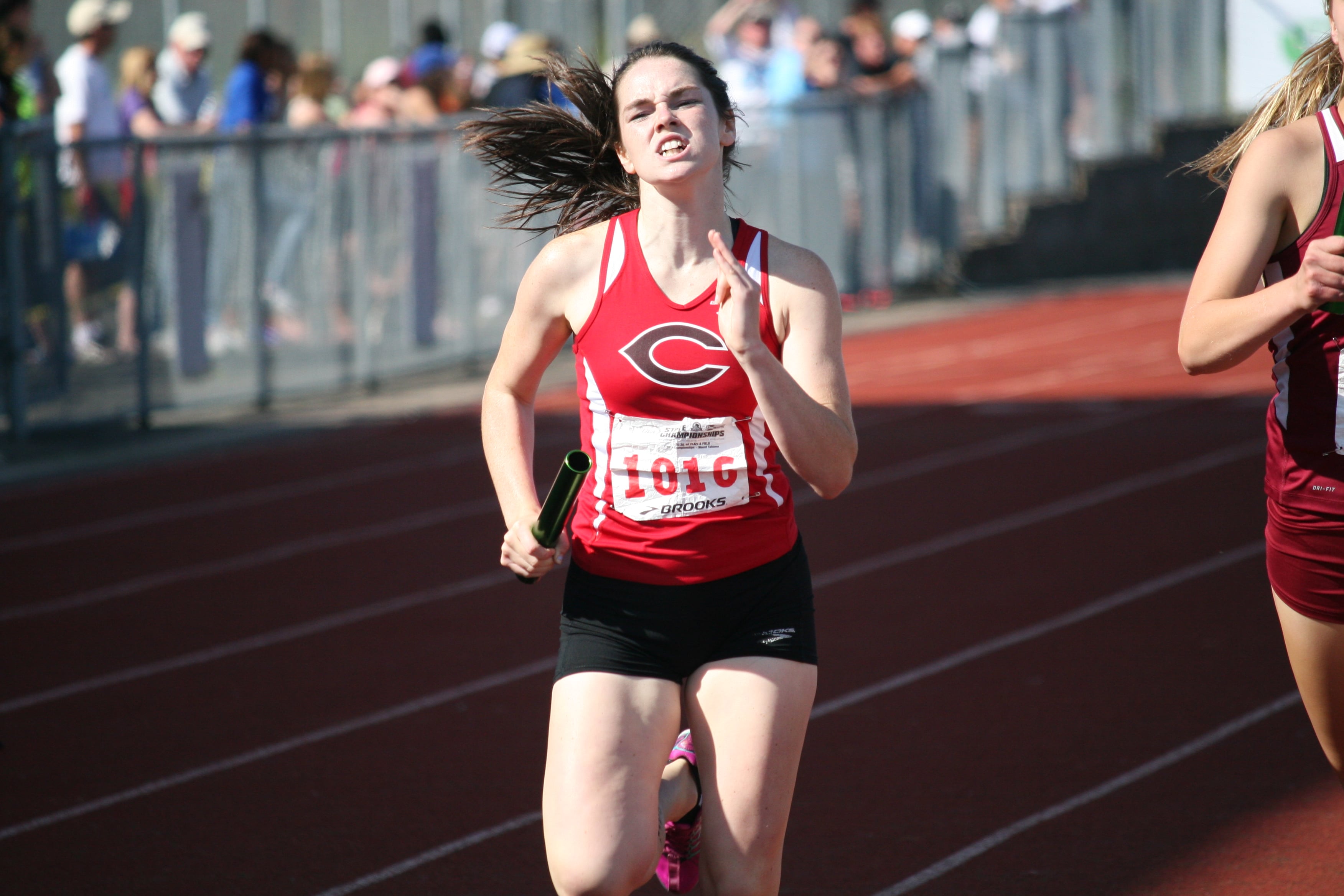 Savanna Joyce goes all out for Camas in the first leg of the 1,600 relay.