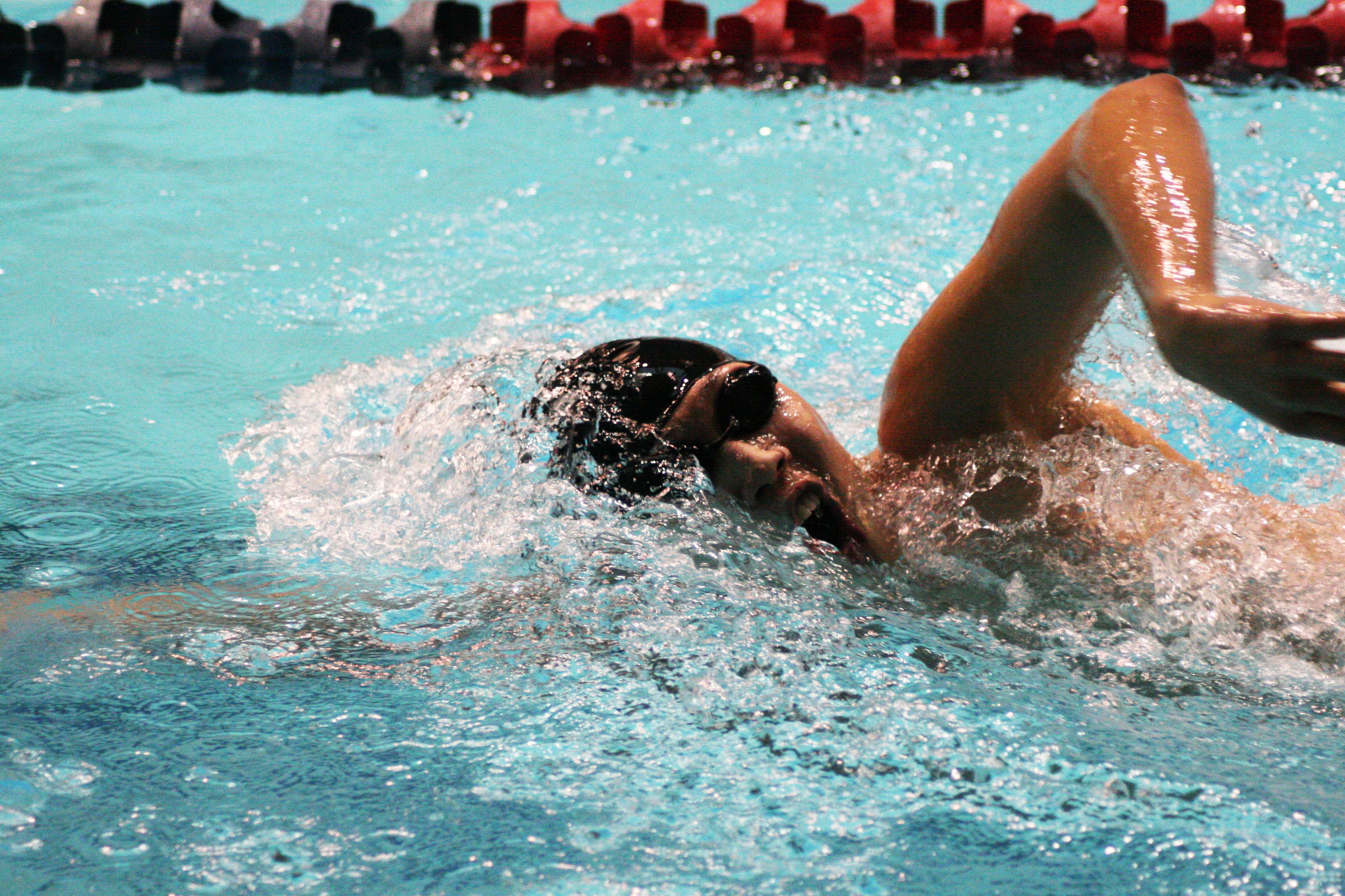 Mark Kim finished in fifth place in the 500 freestyle with a school record time of 4:46.04.
