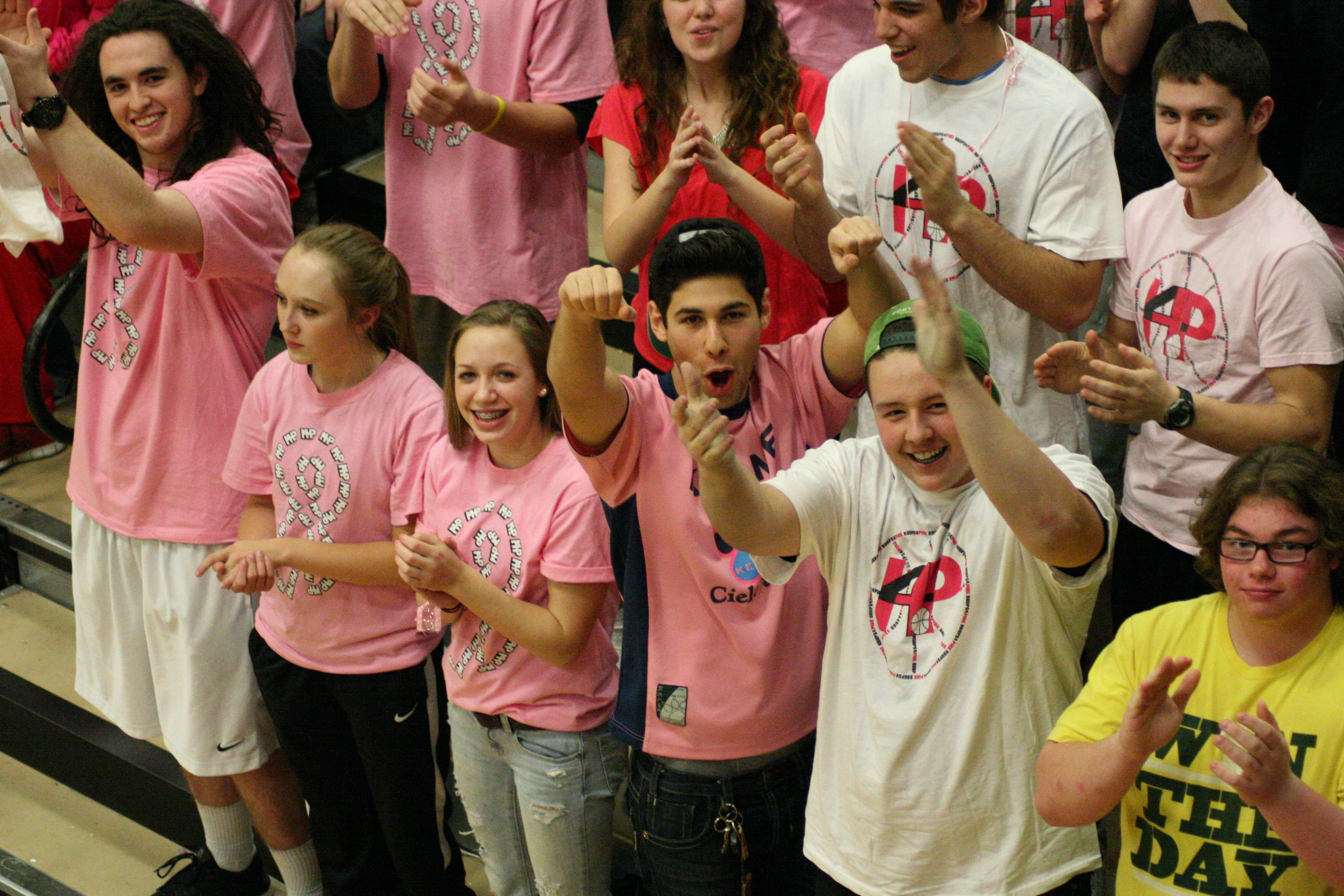 Camas crowd.