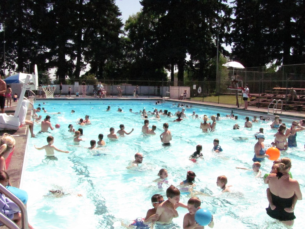 The Camas Municipal Pool is a popular cool-off spot during the summer months. Swimming lessons, lifeguarding camp and other activities are offered.