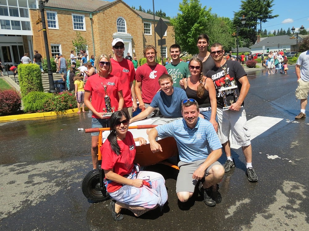 Bathtub races