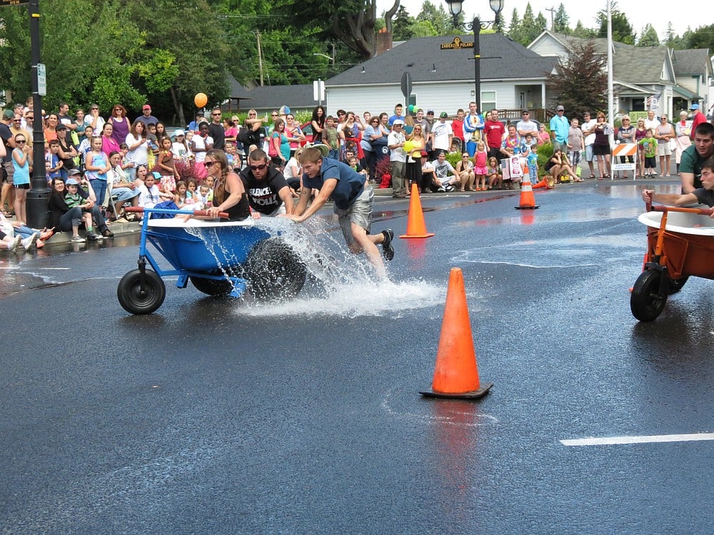 Bathtub Races