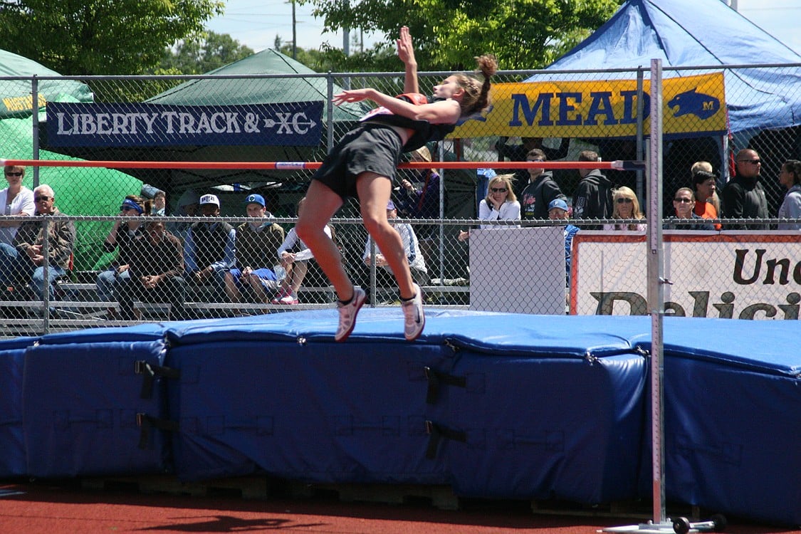 Katie Wright takes one more crack at 5 feet, 4 inches.