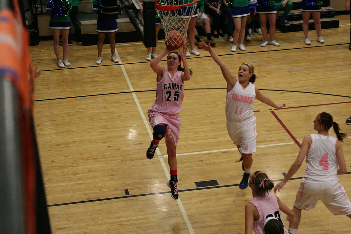 Tatum Schroeder takes aim at the net.