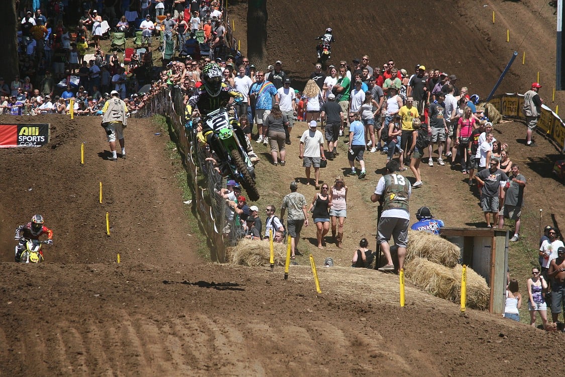 Ryan Villopoto leads Ryan Dungey.