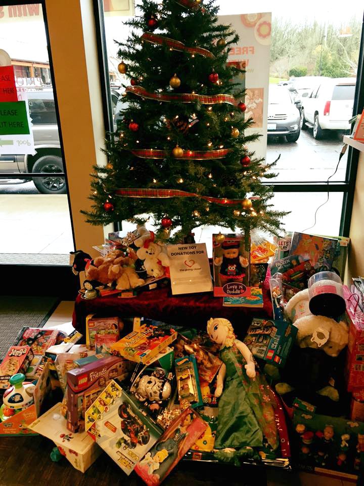 Priority Life Chiropractic in East Vancouver collected more than $700 in cash donations and ammassed a pile of unwrapped gifts for families in need during its annual Santa Day earlier this month. 