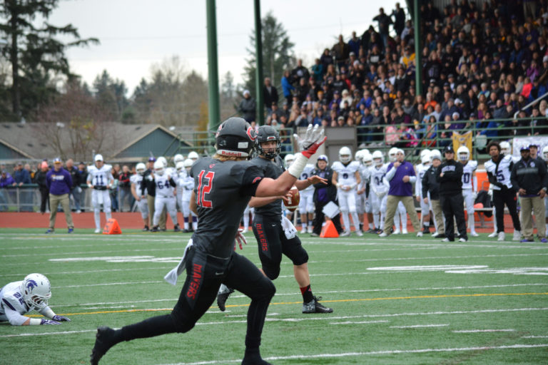 Jack Colletto sees Michael Matthews open in the end zone.