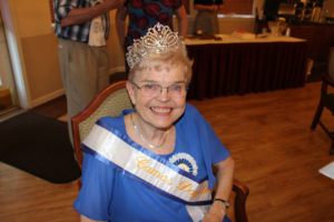 2017 Camas Days Royal Court Queen Nan Henriksen greets well-wishers at her July 12 coronation. (Kelly Moyer/Post-Record)