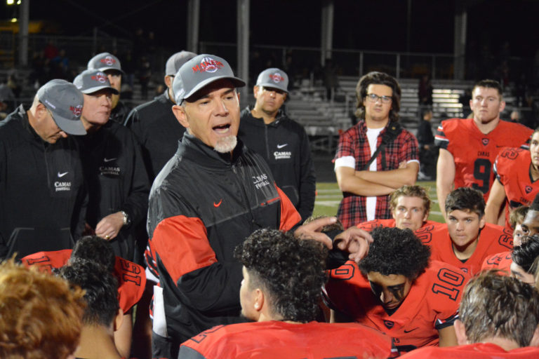 Camas head football coach Jon Eagle tells the Papermakers how proud his is of their effort, despite losing to Union by one point. Camas enters the playoffs at the No.