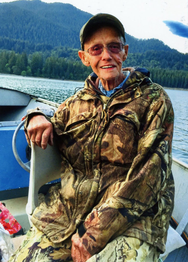 Lawrence Lewis McEathron died in Washougal on Friday, Oct. 22, 2017.
