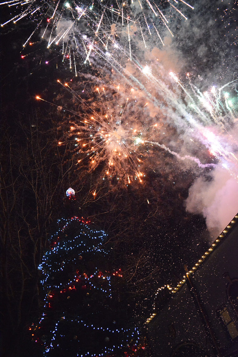 Downtown Camas Christmas Tree Lighting.