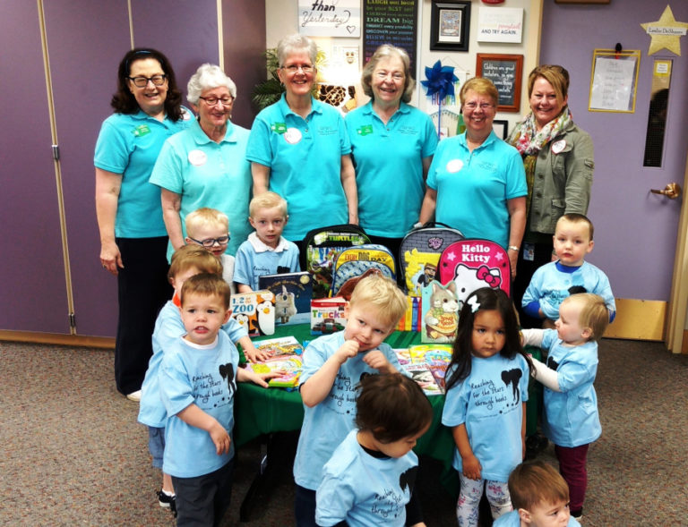 A 2018 Community Chest grant helped the General Federation of Women&#039;s Clubs fund Reach for the Stars with Books at Hathaway Elementary School in Washougal. The program helps young children grow their school readiness skills and strengthen their social interactions.