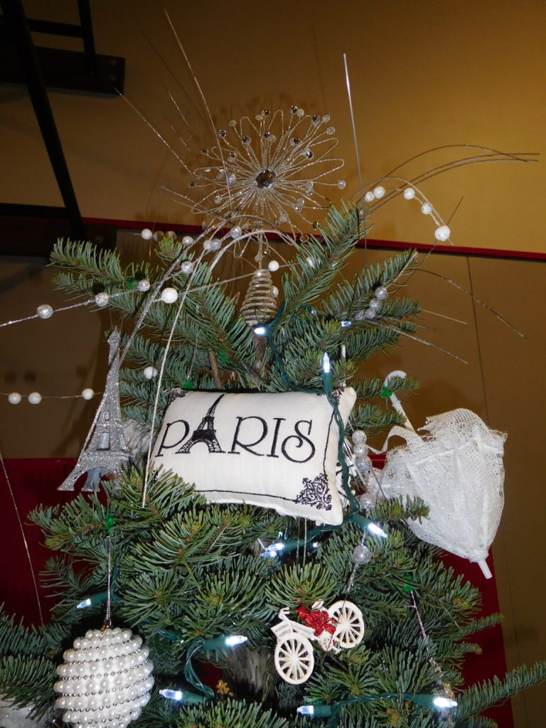 (Dawn Feldhaus/Post-Record) The Washougal Festival of Trees features a variety of decorated trees, Dec. 7 and 8, at Hathaway Elementary School. 
