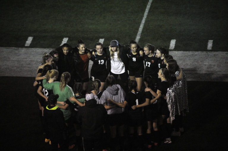 The Washogual High School girls soccer team is off to a hot start this season.