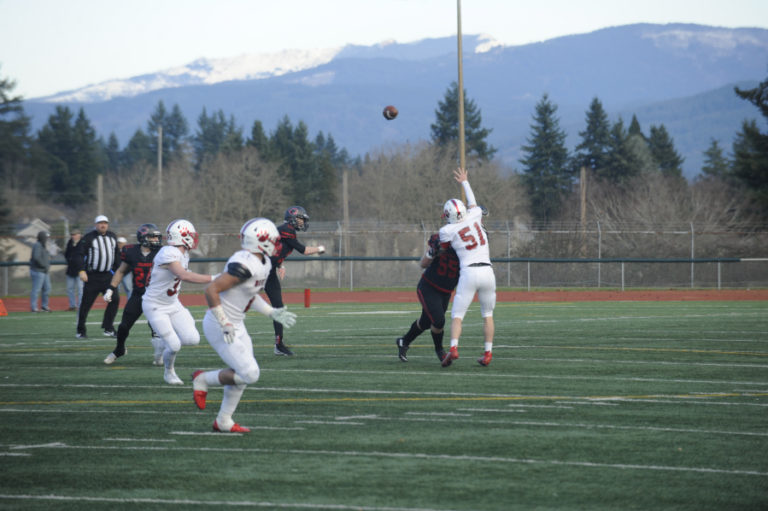 With a strong east wind and temperatures in the 30s, Camas High School quarterback Blake Asciutto saved most of his passing for when the icy breeze was to the Papermakers&#039; backs in a 4A state tournament semifinal game against Mount Si.