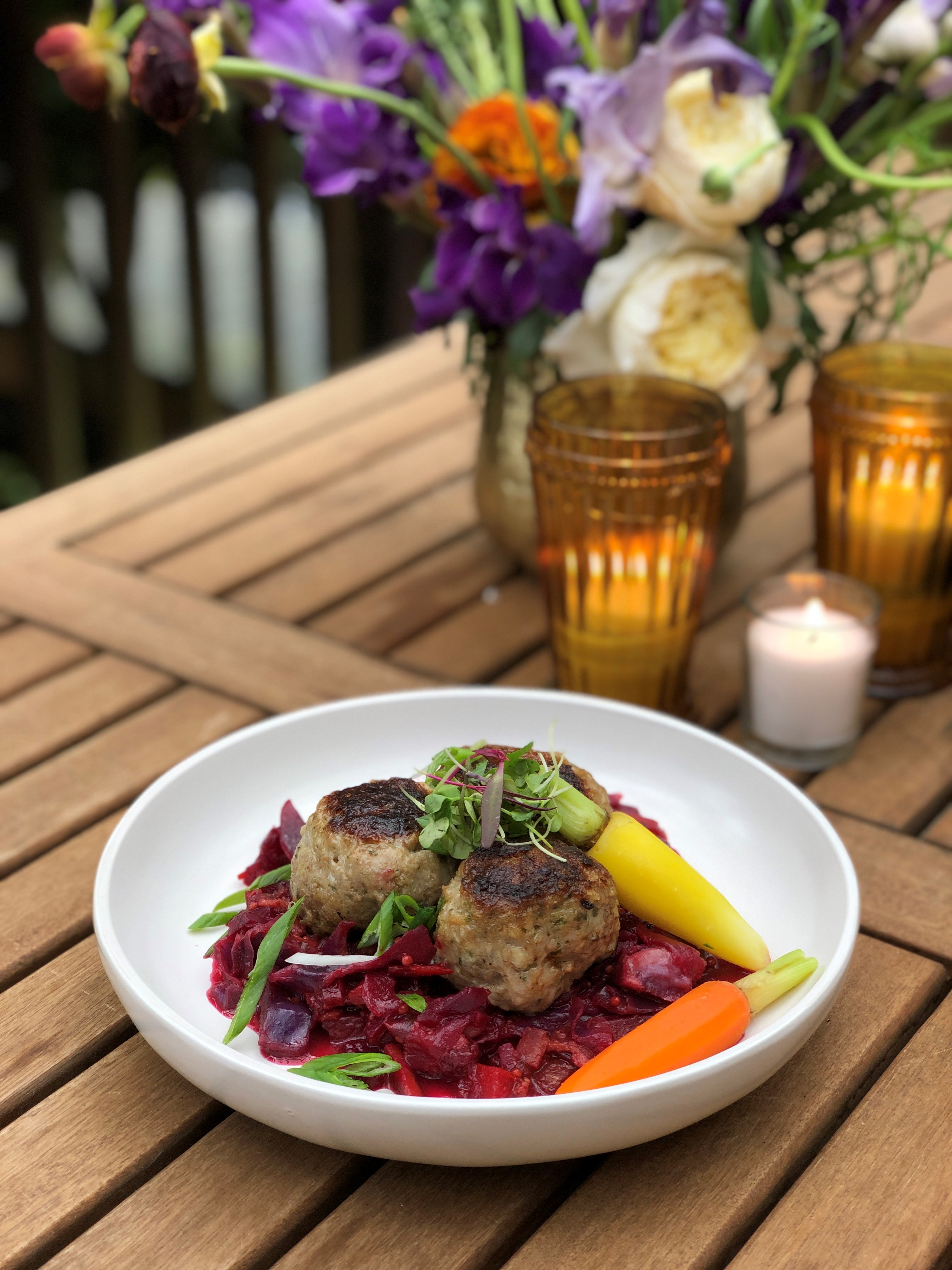 (Photo courtesy of Janessa Stoltz)
Flowers and a colorful plate highlight some of the offerings that will soon be available at the Acorn & the Oak, once the statewide 