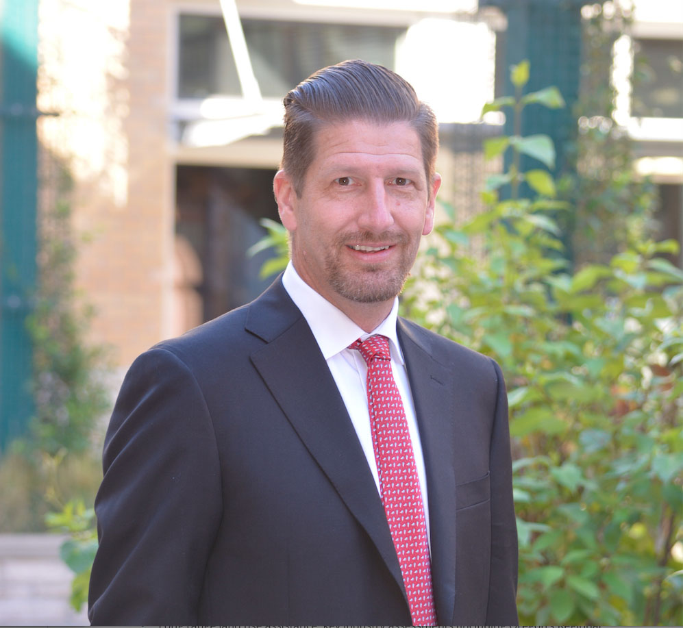 Paul Dennis, former Camas mayor and former director of the Camas-Washougal Economic Development Association (CWEDA) is being accused of stealing nearly $15,000 worth of public funds. 