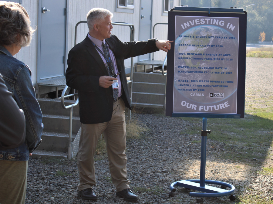 Statewide ‘Manufacturing Week’ bus tour highlights Camas wafer fab’s