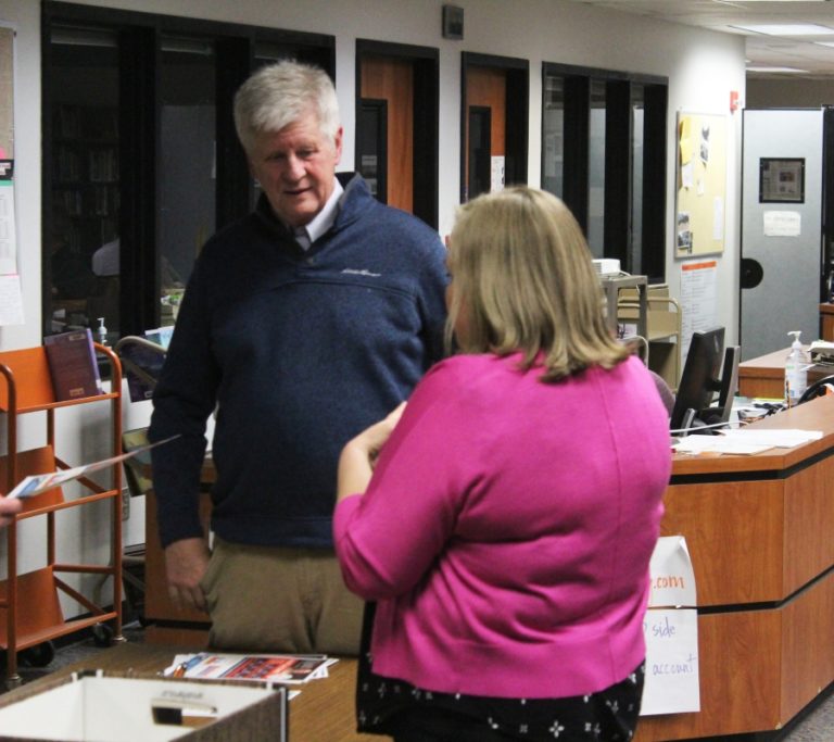 Washougal School Board member Jim Cooper (left) talks to Hathaway Elementary School Principal Wendy Morrill (right) during the school district&#039;s March 28, 2023, &quot;listening tour&quot; at Washougal High School.
