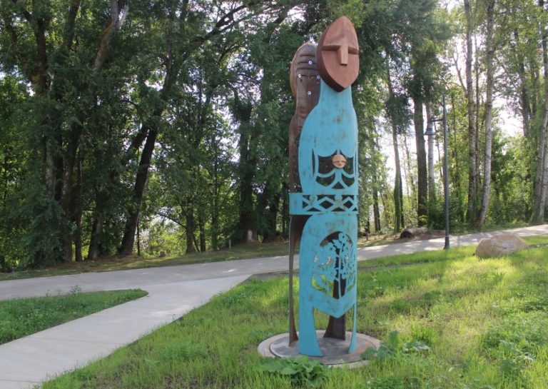 "Quaytskin," a public art installation created by Travis Stewart, a Pacific Northwest artist of Chinook, Rogue River and Kalapuya descent, welcomes visitors to Eagle View Park in Washougal Thursday, Sept.