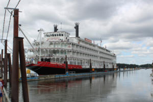 The American Empress riverboat, the largest riverboat operating west of the Mississippi River, docks at Parker’s Landing Marina in Washougal for the first time on Wednesday, June 8, 2022. (Doug Flanagan/Post-Record files)