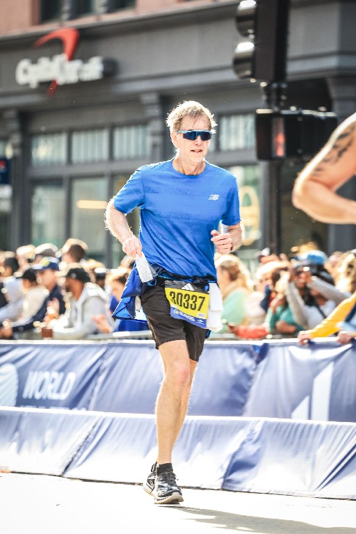 Camas resident Gary Abrahamsen runs the Boston Marathon on April 15, 2024.
